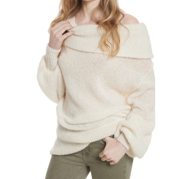 FREE PEOPLE Ophelia Alpaca Blend Cowl Neck Oversized Sweater Ivory Size M - Picture 7 of 9